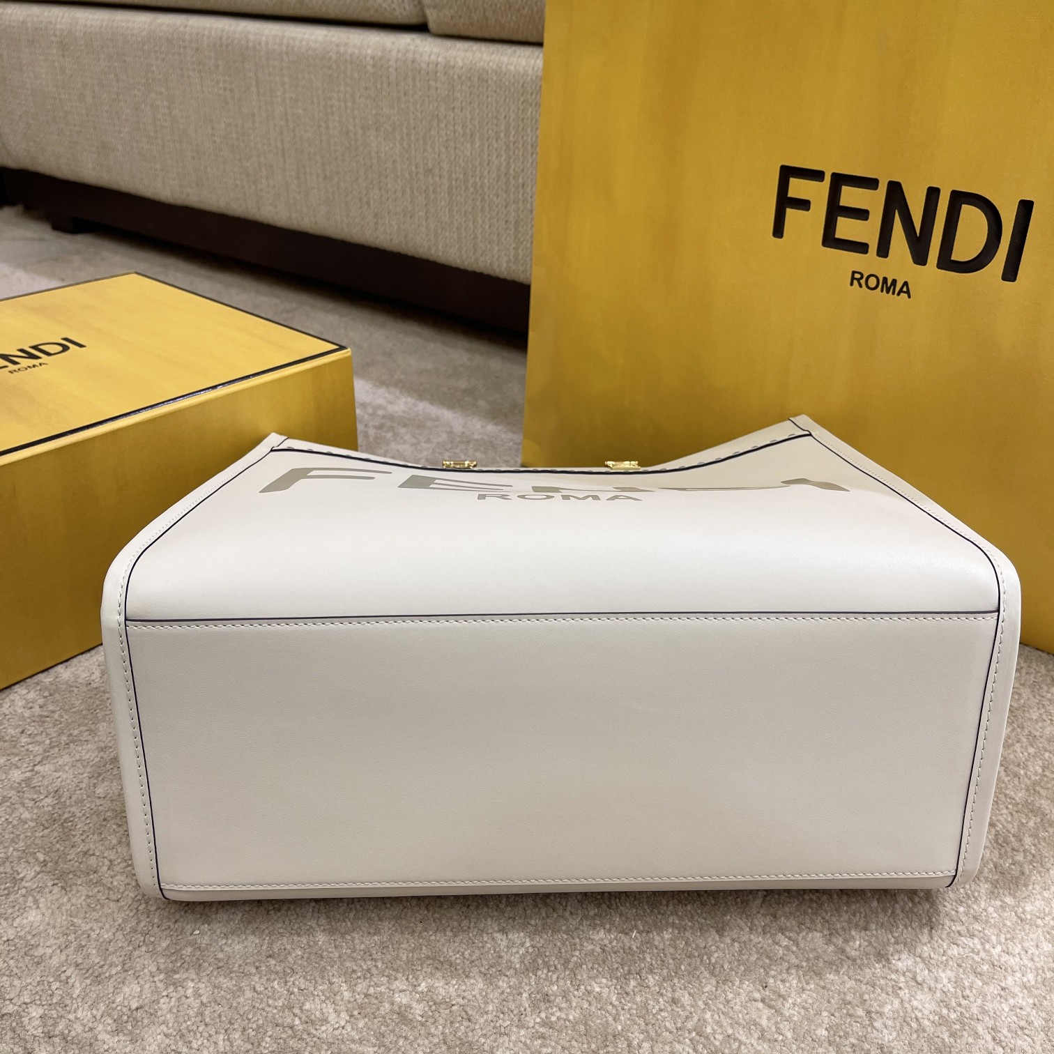 Fendi Medium Sunshine Shopper White Leather Bag 